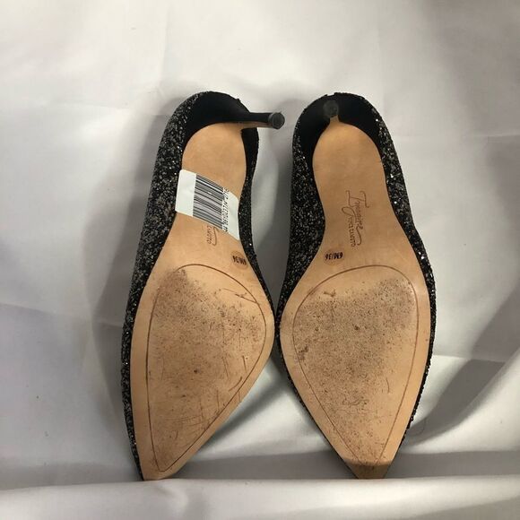 VINCE CAMUTO Olson Crystal Glitter Embellished Pointed Toe Stiletto Pump - Picture 11 of 15